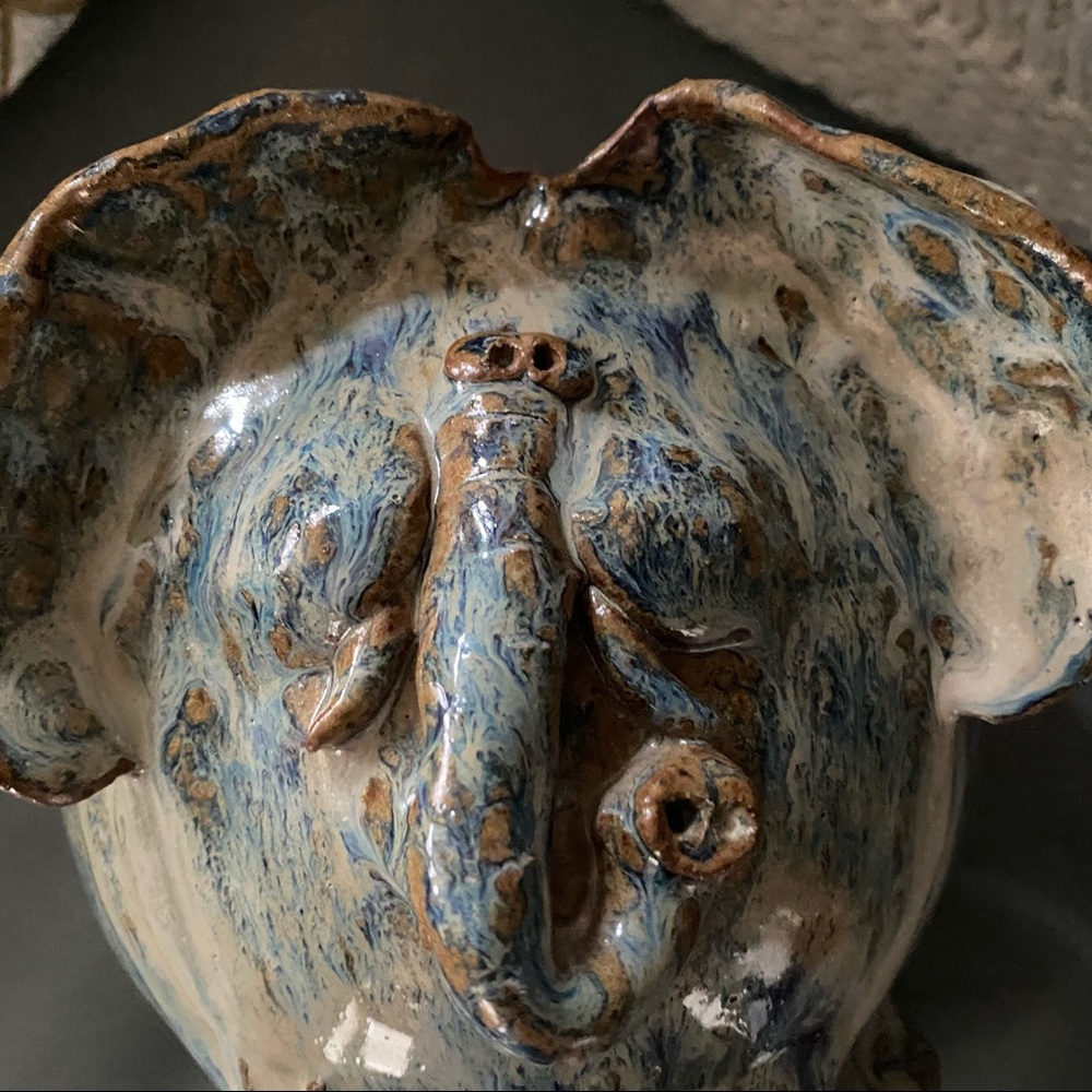 GORGEOUS Vintage 🐘ELEPHANT Drip GLAZE Hand Made Original POTTERY BANK - Picture 2 of 14